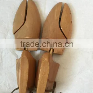 Beech Shoe Tree With Painting thumbnail-1