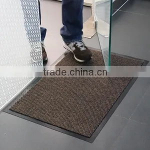 Multifunctional Plastic Floor Protector Roll Made in China thumbnail-1