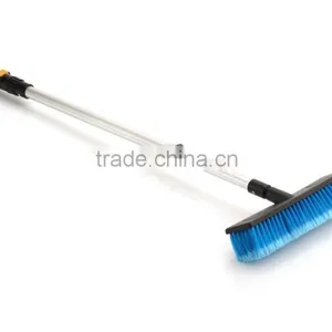 Car Brush Telescopic Brush With Water Flow Through thumbnail-1