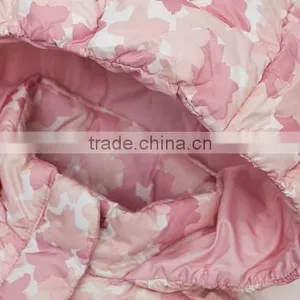 2015 High Quality Baby Thick Hooded Jacket for Winter thumbnail-4