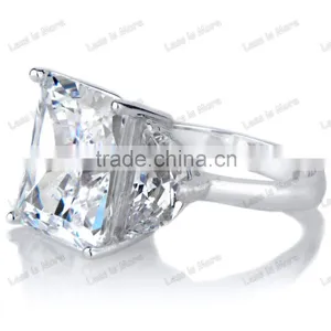 Fashion Alette's Emerald Cut White Gold CZ Engagement Ring thumbnail-2
