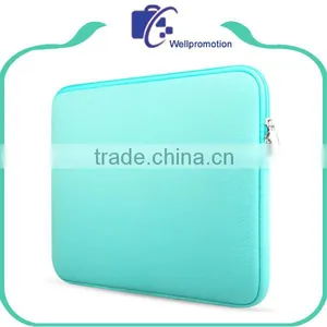 Custom Printed Neoprene Laptop Sleeve thumbnail-3