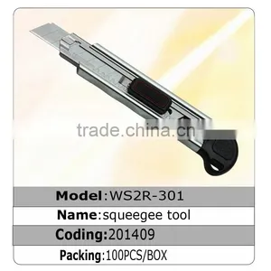 Retractable Blade Folding Utility Knife thumbnail-3