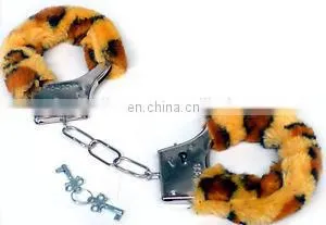 Latest Design High Quality Competitive Sexy Handcuffs Toy Adult Sex Toy Wholesale SH2001 thumbnail-1