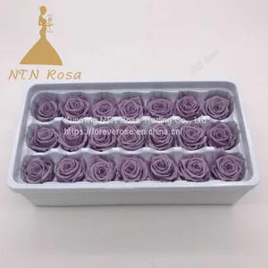 Forever Rose Offers Long Lasting Rose Arrangements thumbnail-1