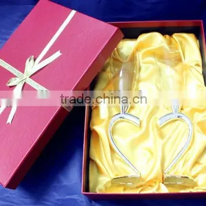 Champagne Package Box thumbnail-1