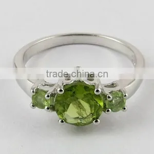 Energe Bloom Green Peridot Ring, Gemstone Silver Jewelry, Fine Silver Jewelry thumbnail-6