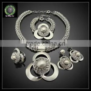 Silver Fashion Jewerly Set thumbnail-1