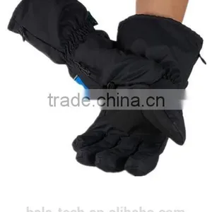 Hot Gloves Make Every Finger Keep Warm in the Witnter thumbnail-2