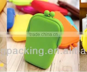 Hot Sell Cartoon Waterproof Silicone Pouch For Change thumbnail-1