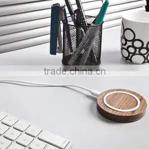 Moderate Price Built-in 8000 Mah Li-battery Office Desk Lamp Evolution Power Bank Portable Battery Charger thumbnail-3