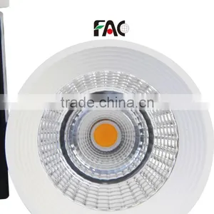 Top Reliable Performance Black Low Decay Narrow Focus Display Hall 3 Phase Led Track Light thumbnail-2