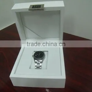 High-grade Customized Paint White Watch Boxes / Wood Watch Box thumbnail-2