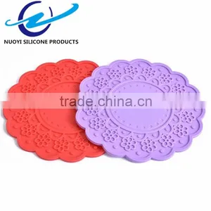Colorful Flowers One Piece Heat Shape Silicone Table Placemat thumbnail-3