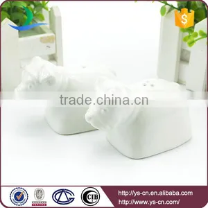 YSpp0010 Lovely Dog White Ceramic Salt and Pepper Shaker for Gifts thumbnail-1