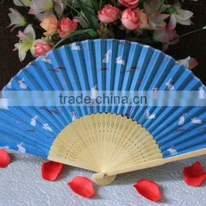 Bamboo Silk Ladies Fan thumbnail-4