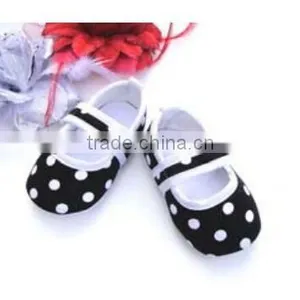 2016 New Design High Quality Boutique Soft Baby Sole Shoes thumbnail-6