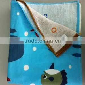 Cotton Velour Printed Bath Towel thumbnail-1