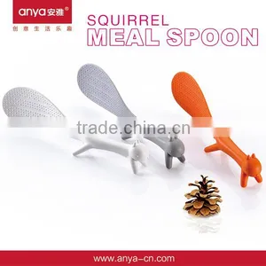 D585 Cute Cooking Tool Squirrels PP Plastic Rice Spoon Kitchen Accessories thumbnail-1