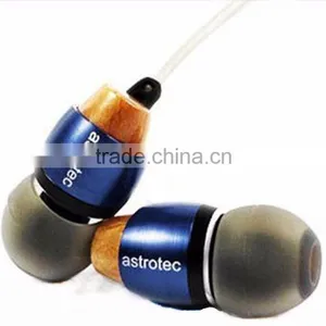 Astrotec AM-800 In-Ear Dynamic High Performance Earphones thumbnail-1