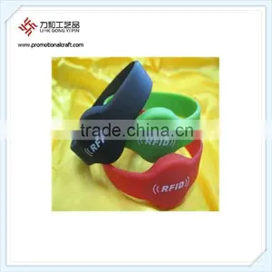 Printing RFID Silicon Magnet Watchband Bracelet thumbnail-1