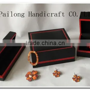 China Factory Wholesale Plastic Material Jewelry Box Custom Packaging Box for Necklace, Earring,bracelet and Ring thumbnail-5
