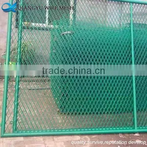 Outdoor Green Color Anti Dazzle Expanded Metal Mesh Fence thumbnail-2