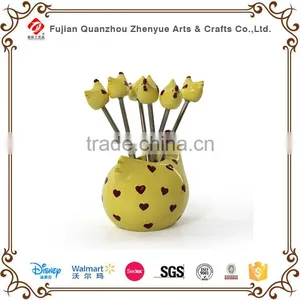 2015 Resin Lovely Fruit Fork thumbnail-3