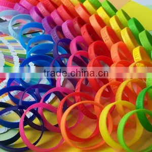 2017 New Season Sports Silicone Bracelet or Wristbands From Factory Supply thumbnail-6