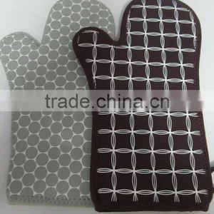 China Neoprene Oven Glove Pvc Oven Glove Neoprene Oven Nylon Oven for Sale thumbnail-1