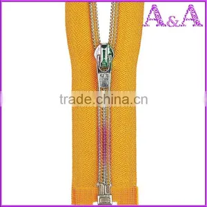 Hot Selling Zipper With Low Price thumbnail-3