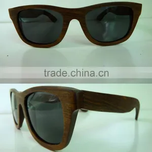PC Lenses Material and UV400 Lenses Optical Attribute Wooden Sunglasses Fashion thumbnail-3