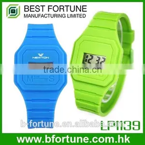 LP1139 Digital LCD Display Movement Silicone Strap Electronic Panel Fruit-scented Watch thumbnail-1