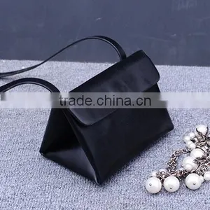 Newest Fashion Triangle Girls pu Sling Bag thumbnail-3