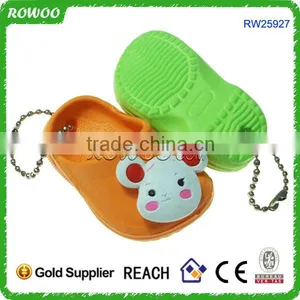 Wholesale Cute EVA Mini Slippers Keychain thumbnail-1