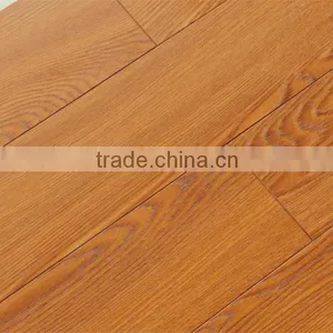 Oak Laminated Wood Flooring 12mm thumbnail-1