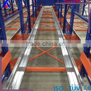 Industrial Warehouse Rack Use Heavy Loading Shuttle Racking thumbnail-1