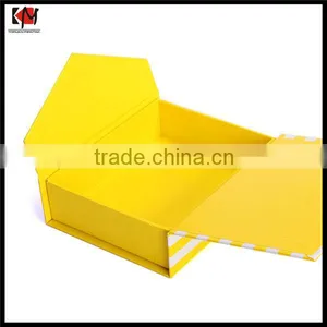 Custom Magnetic Closure Matte Foldable Cardboard Gift Boxes Custom Made Gift Boxes thumbnail-3