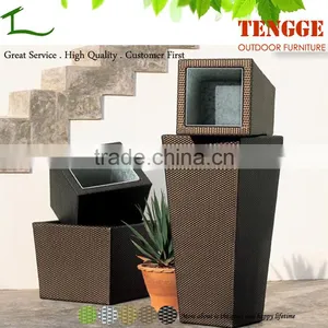 All Weather Garden Rattan Handmade Resin Wicker Planter thumbnail-1