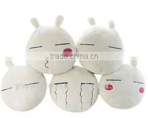 Supply Fashion Cute Plush Cushion Stock Mix Wholesale thumbnail-1