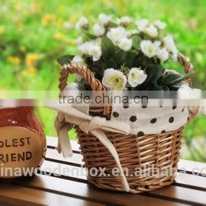2015 Countryside Wicker Basket With Fabric Refined thumbnail-1