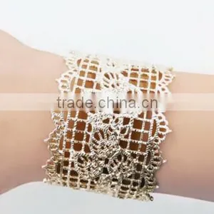 Big Wide Hollow Cuff Bangle Crown and Leaf Design Hollow Cuff Bangle for Evening Dress thumbnail-1