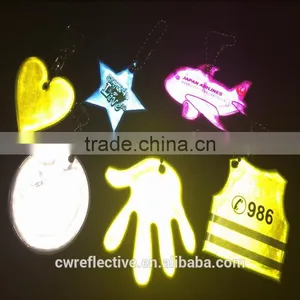hi Vision Glow in the Dark Reflective Acrylic Pendant Toy Keychain for Kids thumbnail-4