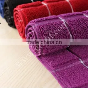 Plush Grid Pattern 100% Cotton Bath Mat thumbnail-2