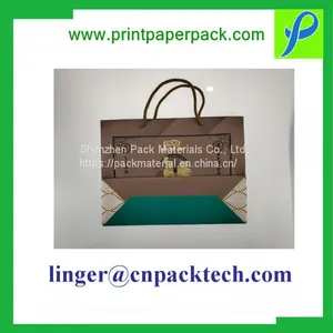 Four Color Printing Gloss Lamination Rope Handle Paper Bag thumbnail-4