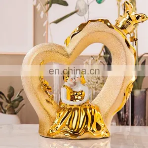 Wedding Celebration Gift Ornaments Gilded Loving Heart Shape 2500ml Empty Ceramic Wine Bottle thumbnail-1