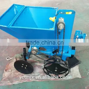 Hot Sale Walking Potato Planter With Fertilizer thumbnail-2