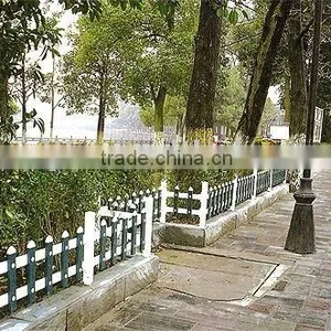 PVC Guardrail for Lawn thumbnail-1