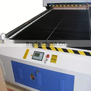 High Quality Microfiber Cloth Cutting Machine thumbnail-1