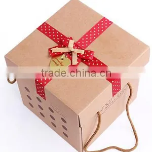 Large Size Custom Luxury Magnetic Cardboard Gift Box Paper Gift Box Wholesale thumbnail-4